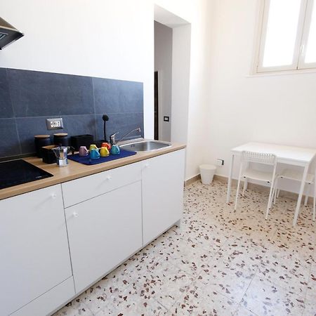 Center Apartment Catánia Buitenkant foto