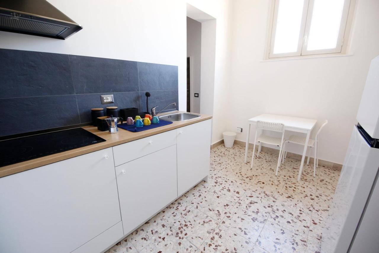Center Apartment Catánia Buitenkant foto
